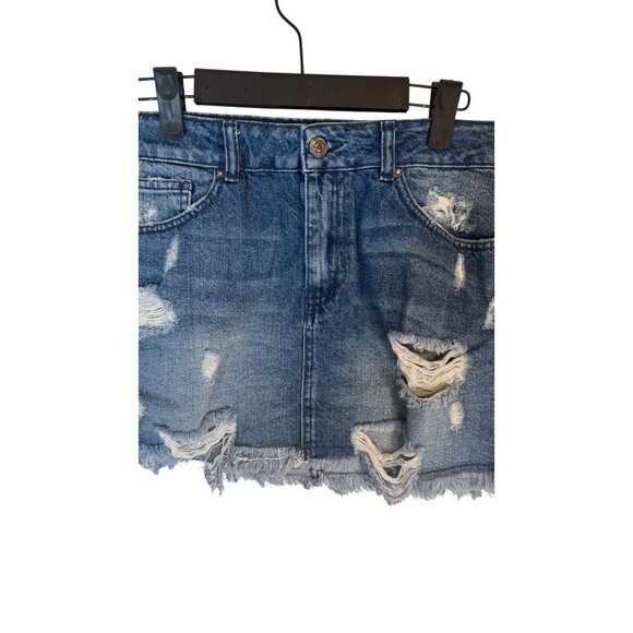 We The Free Size 10 Distressed Denim Mini Skirt With Frayed Hem - Picture 7 of 12